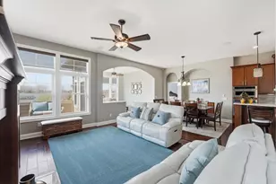 8808 Lake Riley Dr, Chanhassen, MN 55317 - Photo 16
