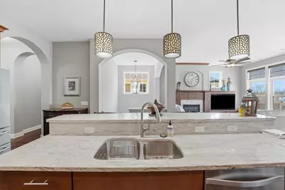 8808 Lake Riley Drive, Chanhassen, MN 55317 - Photo 10