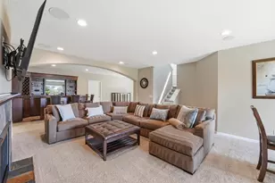 8808 Lake Riley Dr, Chanhassen, MN 55317 - Photo 44
