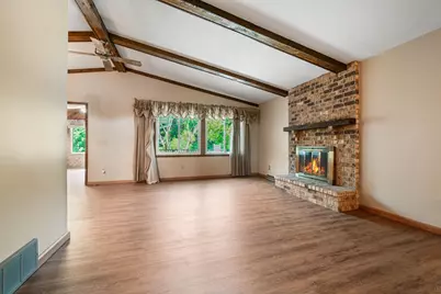 6215 Cavell Avenue N, Brooklyn Park, MN 55428 - Photo 6