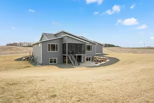 1713 Boelter Estates Dr NW, Rochester, MN 55901 - Photo 46