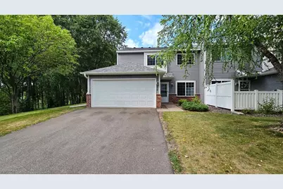 2024 Gresham Avenue N, Oakdale, MN 55128 - Photo 2