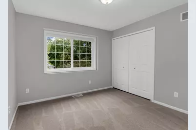 2024 Gresham Avenue N, Oakdale, MN 55128 - Photo 16