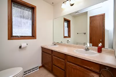 373 Knopp Valley Drive, Winona, MN 55987 - Photo 14