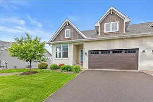 1521 Southpoint Dr, Hudson, WI 54016 - Photo 2
