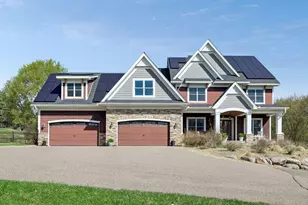 79 Apple Orchard Rd, Dellwood, MN 55110 - Photo 2