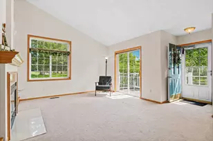 840 Old Town Dr, New Brighton, MN 55112 - Photo 4
