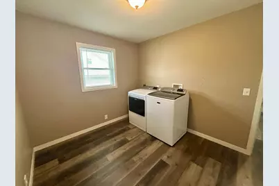 310 Southview Avenue S, Gaylord, MN 55334 - Photo 20