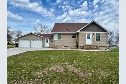 310 Southview Avenue S, Gaylord, MN 55334 - Photo 1