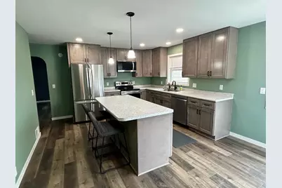 310 Southview Avenue S, Gaylord, MN 55334 - Photo 10