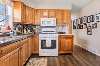 217 E Grant Street, Caledonia, MN 55921 - Photo 8