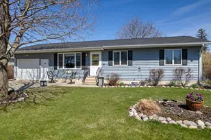 217 E Grant St, Caledonia, MN 55921 - Photo 26