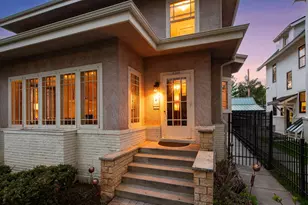 2304 Lake Pl, Minneapolis, MN 55405 - Photo 2