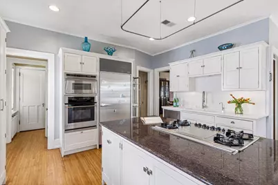2304 Lake Place, Minneapolis, MN 55405 - Photo 26