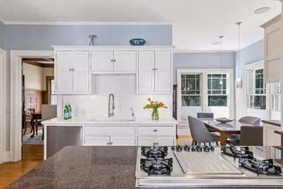 2304 Lake Place, Minneapolis, MN 55405 - Photo 24