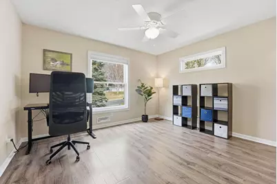 8105 Dakota Lane, Chanhassen, MN 55317 - Photo 20