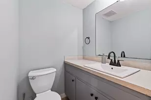 80 Geranium Ave W, Saint Paul, MN 55117 - Photo 12