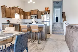 8656 Gateway Cir, Monticello, MN 55362 - Photo 4