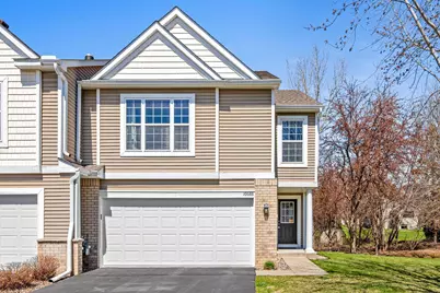 10686 Ironwood Parkway, Woodbury, MN 55129 - Photo 1