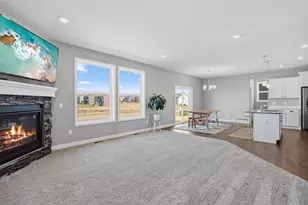 2107 Balsam Wy, Hugo, MN 55038 - Photo 8