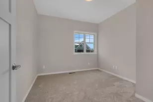 3085 Nottingham Rd S, Saint Cloud, MN 56301 - Photo 14