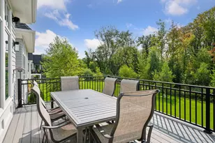 677 Shawnee Woods Rd, Medina, MN 55340 - Photo 72