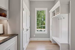 677 Shawnee Woods Rd, Medina, MN 55340 - Photo 36