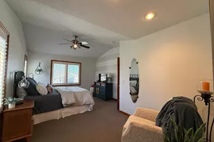 599 Hope St, Wabasso, MN 56293 - Photo 18