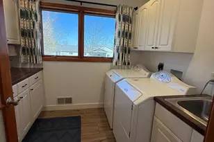 599 Hope St, Wabasso, MN 56293 - Photo 14