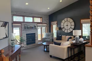 599 Hope St, Wabasso, MN 56293 - Photo 10