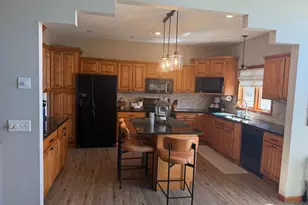 599 Hope St, Wabasso, MN 56293 - Photo 4