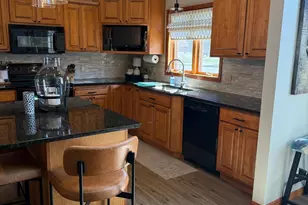 599 Hope St, Wabasso, MN 56293 - Photo 6