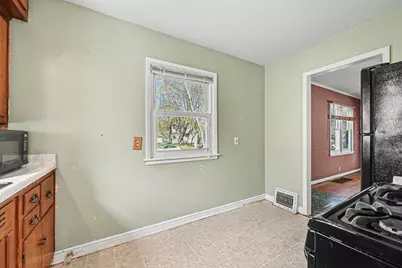 3008 Chowen Avenue N, Robbinsdale, MN 55422 - Photo 8