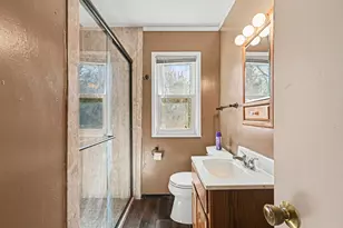3008 Chowen Ave N, Robbinsdale, MN 55422 - Photo 10