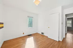 3008 Chowen Ave N, Robbinsdale, MN 55422 - Photo 12