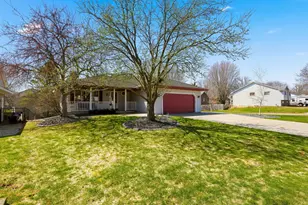 9421 83rd St S, Cottage Grove, MN 55016 - Photo 2