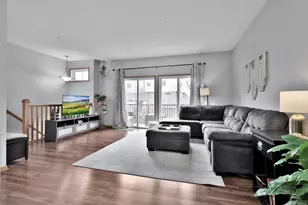 2423 121st Cir NE, Blaine, MN 55449 - Photo 4