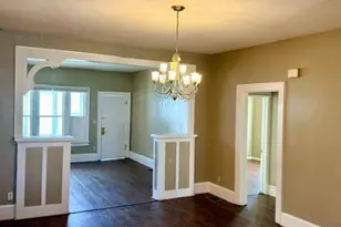 687 Aurora Ave, Saint Paul, MN 55104 - Photo 8