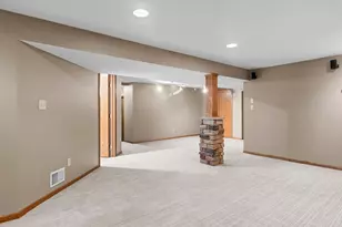 7849 Monroe St NE, Spring Lake Park, MN 55432 - Photo 46
