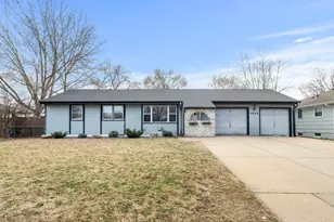 7849 Monroe St NE, Spring Lake Park, MN 55432 - Photo 8