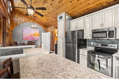 13174 Maple Island Drive SE, Glenwood, MN 56334 - Photo 10