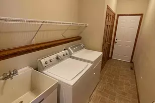 2333 Olivia Ct E, Maplewood, MN 55119 - Photo 10