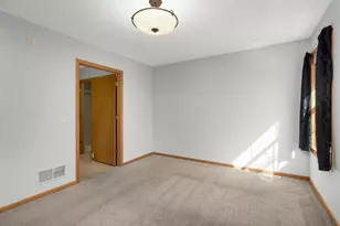 11458 Nicholas Cir, Monticello, MN 55362 - Photo 18