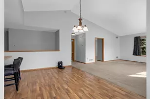 11458 Nicholas Cir, Monticello, MN 55362 - Photo 6