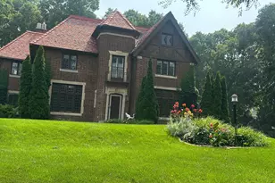 51 W Sarnia St, Winona, MN 55987 - Photo 48