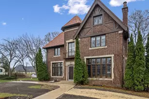 51 W Sarnia St, Winona, MN 55987 - Photo 36