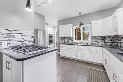 51 W Sarnia Street, Winona, MN 55987 - Photo 14