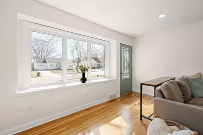 516 Truman Avenue, Owatonna, MN 55060 - Photo 2