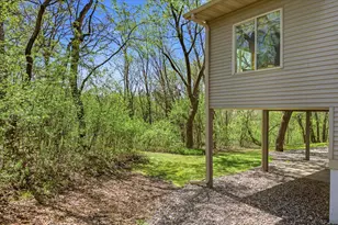 9836 Belmont Ln, Eden Prairie, MN 55347 - Photo 30
