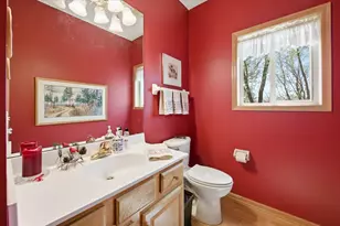 9836 Belmont Ln, Eden Prairie, MN 55347 - Photo 12